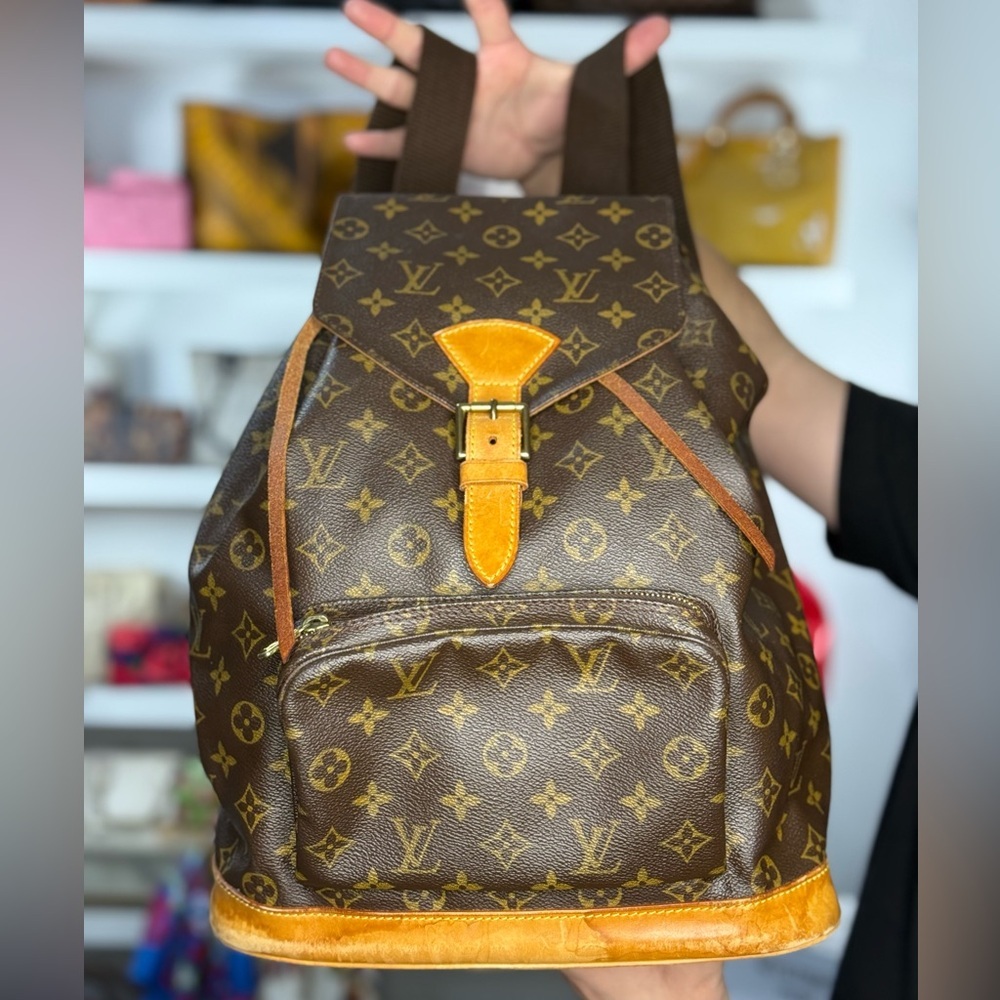 LV MONOGRAM BACKPACK